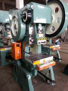 เครื่องกด J23แบบประหลาดพร้อมคลัทช์นิวเมติก - Product Image 5