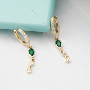 Đồ trang sức mỹ Sapphire Emerald <span class=keywords><strong>Ruby</strong></span> 925 Sterling Bạc Zirconia quyến rũ thả dangle Hoops Bông tai phụ nữ đồ trang sức - Product Image 4