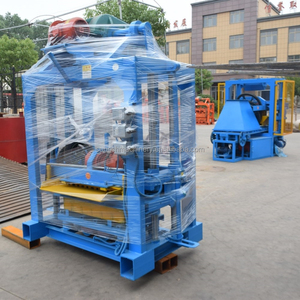 Machine semi-automatique de fabrication de blocs de béton creux en ciment Hourdis - Product Image 5