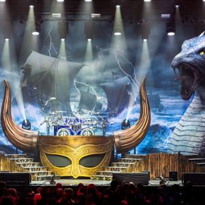 Décoration de scène gonflable, <span class=keywords><strong>masque</strong></span> gonflable doré, python gonflable, guerrier blindé gonflable pour le tour d'Amon Amarth - Product Image 4