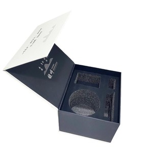 Scatola Regalo con Coperchio a Ribalta Personalizzabile, Produttore di Scatole per Imballaggio, Stampa di Articoli Artigianali, Mondo di Copertine e Scatole, Scatola Regalo con Inserto in Schiuma - Product Image 5