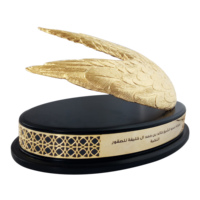 Usine En Gros Or Métal Résine Oiseaux Aile Forme Récompenses Souvenir Cadeaux Plaque Médailles Trophées pour Tasse Gravée