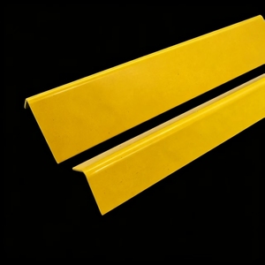 Profilé d'extrusion en <span class=keywords><strong>PVC</strong></span> rigide en forme de L - Protection d'angle industrielle à 90 degrés pour les coins des murs et les rayonnages d'entrepôt - Product Image 5