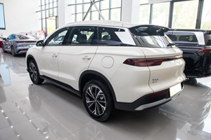 Nuevo BYD Song Pro DM-i 2026, SUV Híbrido Enchufable de 5 Plazas, 220 KM de Autonomía, Vehículo Eléctrico Familiar de Alta Eficiencia - Product Image 4