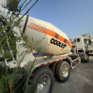 Nouveau <span class=keywords><strong>camion</strong></span> bétonnière Howo TX 6x4 10 roues 10 cubes - Product Image 4