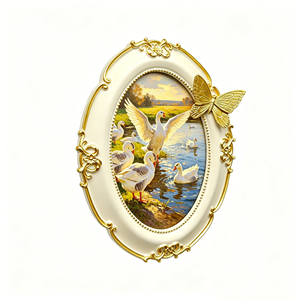 Cornice Ovale in Resina Artigianale con Copertura in Vetro per Arredamento Casa, Cornice Vintage con Farfalle e Retro in Velluto - Product Image 1