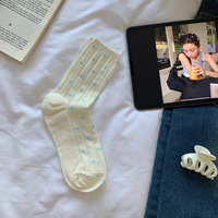 WUYANG FACTORY été chaussettes minces maille perforée amour mignon mi-longueur fille coton chaussettes en gros