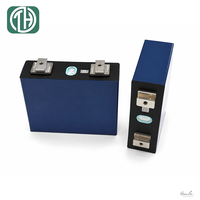 Batterie CALB L160F100B 3.2V 100Ah LFP 3500+ cycles de vie, cellule prismatique avec bloc pour applications solaires et véhicules