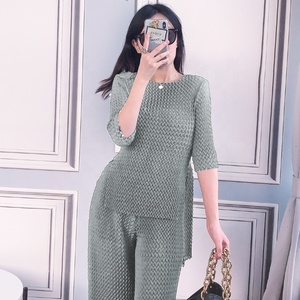2023 Fashion Women Outfit Yiwu Qiudun Import and Export <strong>Tie</strong> <strong>Dye</strong> <strong>Sets</strong> Fashion Wide Leg Pants Women's 2 Piece <strong>Set</strong> - Product Image 6