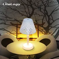 Neue kreative schnur lose Nachttisch lampe benutzer definierte Lampen schirm kleine Metall Studie Lampe moderne Lesung wiederauf ladbare Mesh Tisch lampe
