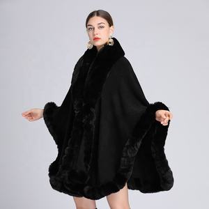 Étoles féminines d'hiver de couleur unie tricotées col en fausse fourrure de lapin Poncho Cape châle enveloppement de luxe surdimensionné - Product Image 3