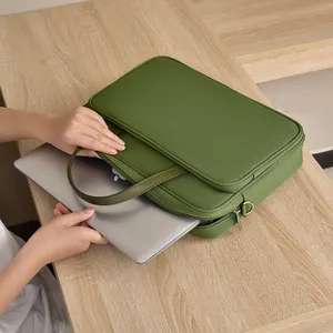 Yüksek kaliteli özelleştirilebilir taşınabilir dizüstü torba koruyucu kılıf ofis Laptop çantası su geçirmez ve çizilmeye dayanıklı 14 inç evrak