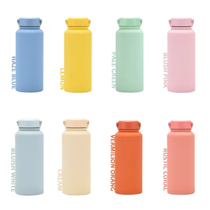 Bouteille d'eau isotherme en acier inoxydable 500 ml, double paroi, design minimaliste, portable pour les voyages - Product Image 6