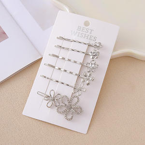 กิ๊บติดผมเกาหลีแบบขายส่ง ชุดกิ๊บติดผมคริสตัลรูปหัวใจ สำหรับงานปาร์ตี้ - Product Image 3