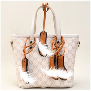 Nouvel Arrivage <span class=keywords><strong>Porte</strong></span>-clés Mini Sac <span class=keywords><strong>en</strong></span> <span class=keywords><strong>Cuir</strong></span> PU pour <span class=keywords><strong>Femme</strong></span>, Pendentif de Voiture, Décoration de Sac <span class=keywords><strong>en</strong></span> Forme de Petites Pantoufles, <span class=keywords><strong>Porte</strong></span>-monnaie - Product Image 1