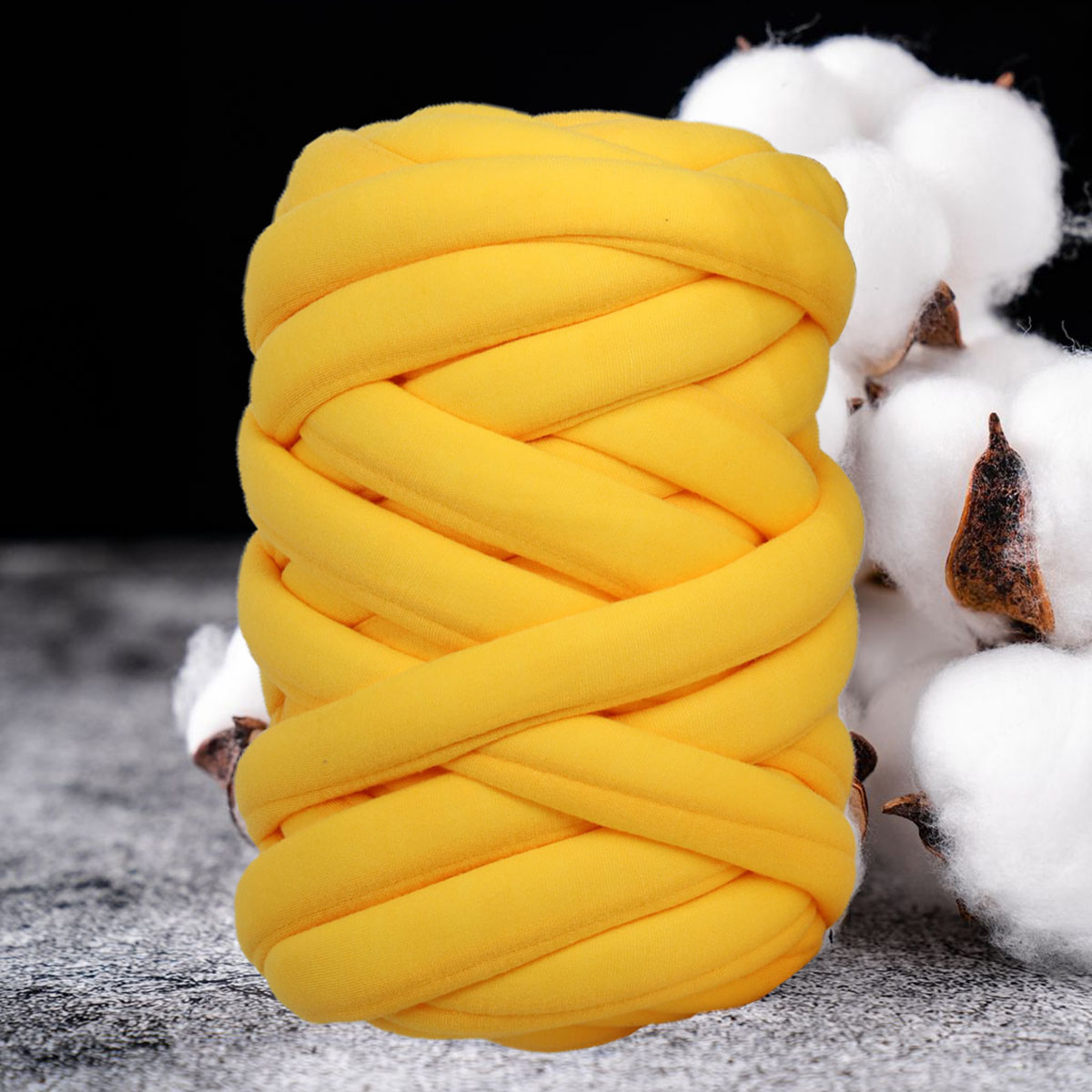 Jaune or