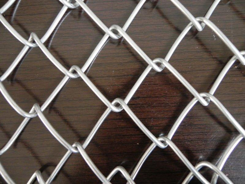 Decorative Protection Metal Chain Link Fence Easily Assembled