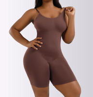 Body Slim Fit personnalisé pour femmes Contrôle du levage de la hanche abdominale robuste Plus Size Seamless Women's Full Body Control Shapewear