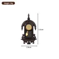 Jam Dinding Mini Skala 1:12 Retro Plastik DIY Mainan Peran untuk Rumah Boneka Model Miniatur Aksesori