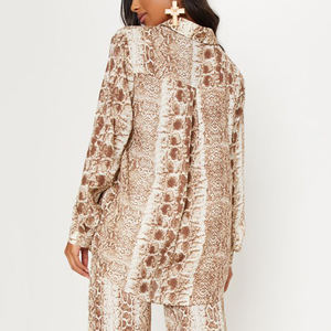 Personalizzato moda serpente <span class=keywords><strong>marrone</strong></span> delle donne di stampa della camicia di grandi dimensioni - Product Image 4