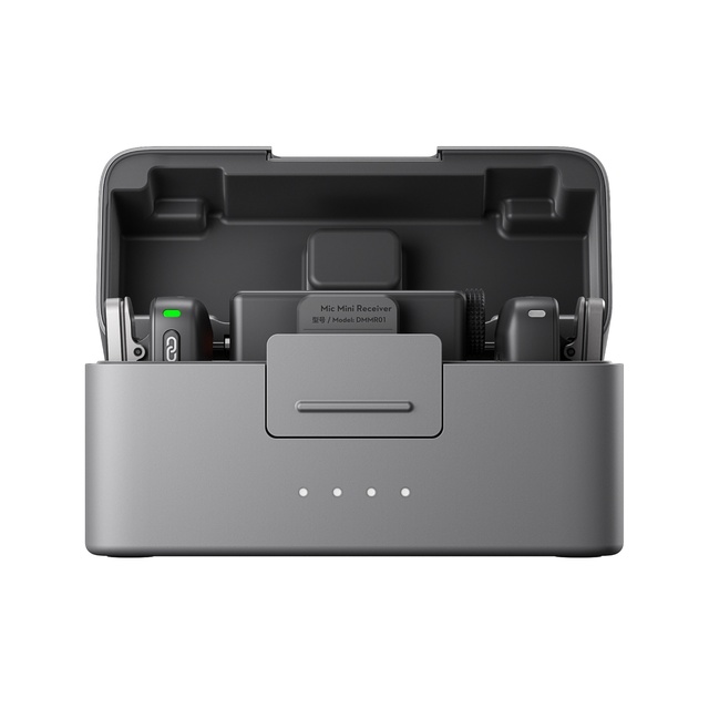 Mic Mini Wireless Microphone Kit 2 Transmitters 1 Receiver Charging Case Lightning Mobile Phone Adapter Vlog Streaming