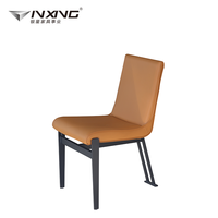 Chaise de salle à manger moderne de haute qualité en similicuir orange avec pieds en fer stables pour appartement et villa, mobilier de maison