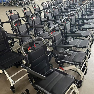 Nouveau modèle de fauteuil roulant électrique détachable en alliage d'aluminium, durable, adapté à tous les terrains, de qualité supérieure - Product Image 2