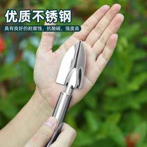 Truelle de jardin en acier inoxydable, manche ergonomique en forme de cuillère pour la plantation de pots de fleurs et le creusement du sol - Product Image 4
