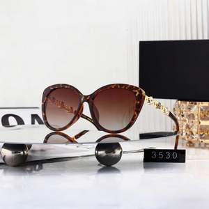 Gafas de Sol de Diseñador para Mujer de Alta Calidad, Protección UV400, Gafas de Sol de Lujo al por Mayor con Estuche - Product Image 5