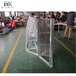 Barreras de Control de Multitudes de Aluminio de Alta Calidad, Barrera para Estacionamiento, Barrera para Eventos al Aire Libre, Festivales, Eventos Musicales a Gran Escala - Product Image 2