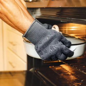 Vente en gros micro-ondes grill <span class=keywords><strong>cuisine</strong></span> isolation <span class=keywords><strong>thermique</strong></span> résistant à la chaleur coton double gants de four - Product Image 3