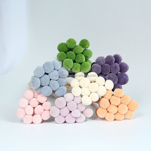 20 Pièces de Fleurs Naturelles Éternelles Colorées et Fraîches, Bouquet de Craspédias Billy Button Dorés pour Décoration de Mariage - Product Image 1