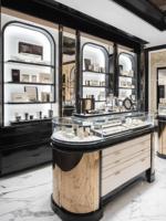 Support d'affichage cosmétique et maquillage en bois et aluminium avec éclairage LED, finition personnalisable et écologique pour les magasins de détail et les centres commerciaux