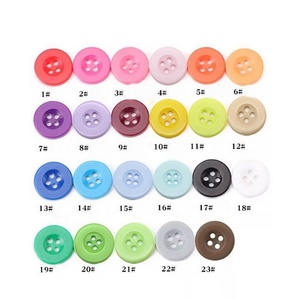 Bán Buôn Trong Kho Đa-Kích Thước Nhựa Đầy Màu Sắc Nhựa Vòng Nút <span class=keywords><strong>4</strong></span> Lỗ Nút Cho Trẻ Em Quần Áo Thủ Công Mỹ Nghệ - Product Image 6