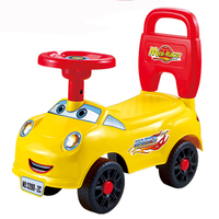 Vente en gros de poussette pour bébé yo-yo, voiture jouet à quatre roues, trottinette pour bébé, jouet d'équilibre assis, bébé heureux avec balançoire poussant la main de la voiture