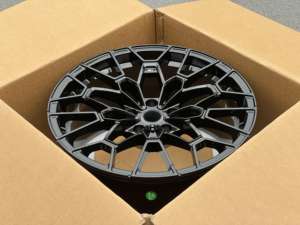 Выделяйтесь из толпы с этими изысканными дисками Forgiato, изготовленными из высококачественного алюминиевого сплава для непревзойденной элегантности. - Product Image 4