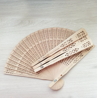 Kipas Tangan Kayu Lipat Motif Bunga Wangi untuk Souvenir Pernikahan, Kipas Tangan Kayu Berenda, Kipas Cina Lipat