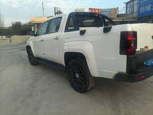 Pick-up commercial d'occasion 2022 <span class=keywords><strong>JMC</strong></span> Yuhu 7 2.0T JX4D20A6L Automatique 2RM Confort Essieu court Norme nationale VI Tissu foncé Éclairage LED - Product Image 4