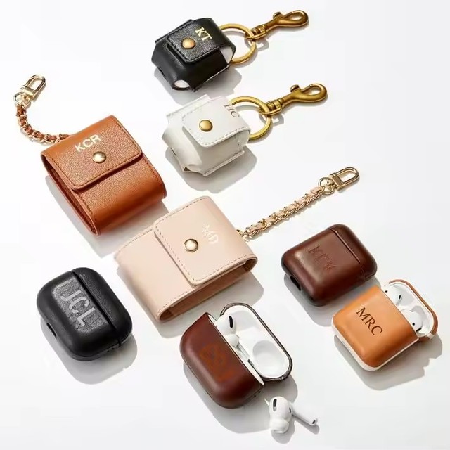 Luxury Protective for apple airpod Pro case Carrying Keychain Leather Cover for airpod case Headphone Cover