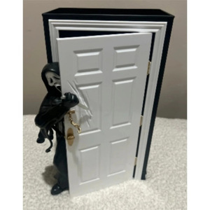 Cubo de Palomitas de Maíz Portátil con Diseño de Cara de Fantasma, Novedoso, Lindo y Divertido - Product Image 3