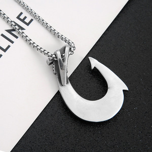 Yunnique – collier avec pendentif en acier inoxydable pour hommes, style viking, design géométrique, bijoux cadeau - Product Image 3