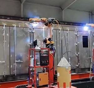 Armoires de stockage d'énergie avancées, soudage de marques chinoises, bras robotisé 6 axes STEP SA10/2000H, soudage de structures en acier et de pièces automobiles - Product Image 1
