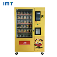 Distributeur automatique intelligent 24h/24 et 7j/7 de nouilles instantanées et d'eau chaude pour le marché européen, machine de vente de repas chauds avec écran de 22 pouces