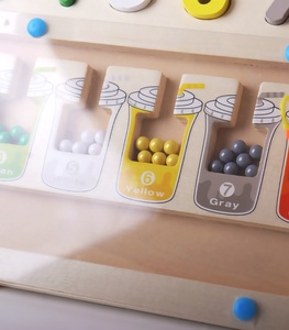 Juguete Educativo de Madera Tres en Uno Shine Pep para la Primera Infancia, con Formas Geométricas, Números y Cuentas para Clasificar - Product Image 5