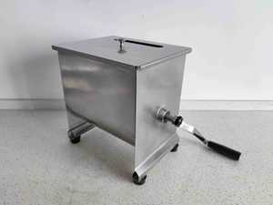 Impastatrice Manuale Commerciale da Tavolo in Acciaio Inox 40L per Impastare Carne, Verdure e Carne Macinata, Nuovo Modello Grande - Product Image 5