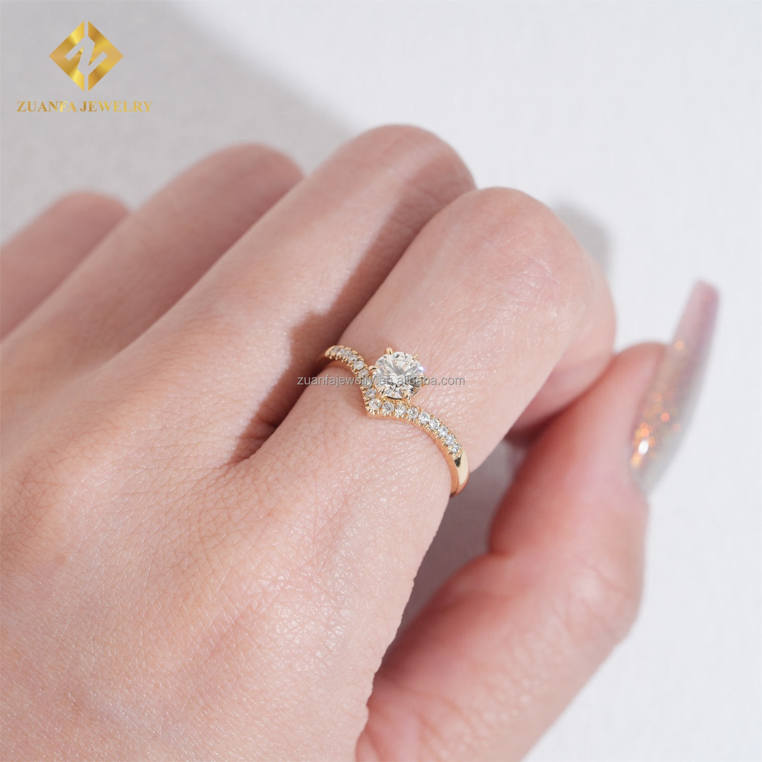 14k+0.5ct main stone