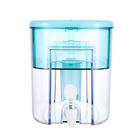 Conteneur d'eau pliable - Système de rangement gain de place