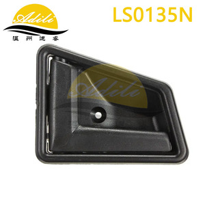 มือจับประตูด้านใน Adili รุ่น LS0135N สีดำ สำหรับ Suzuki Vitara Escudo Tracker ปี 1989-1998 - Product Image 2