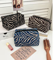 Pochette cosmétique légère en polyester à motif zèbre, tendance, lavable, trousse de toilette imperméable avec fermeture éclair pour rouge à lèvres