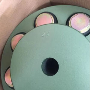 В наличии на складе редуктор скорости электродвигателя, соединительный болт и гайка FCL, чугунные муфты вала - Product Image 4